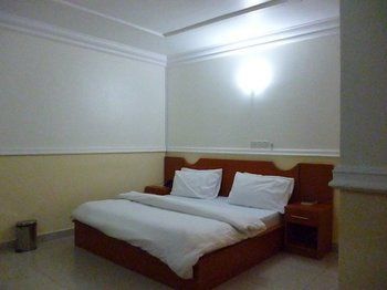 Dilic Hotel Mobushipe Экстерьер фото